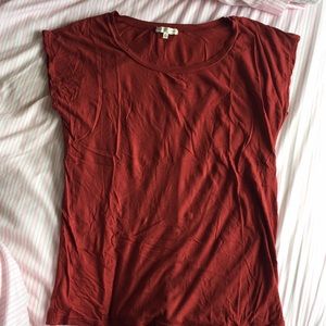 Red slouch shirt